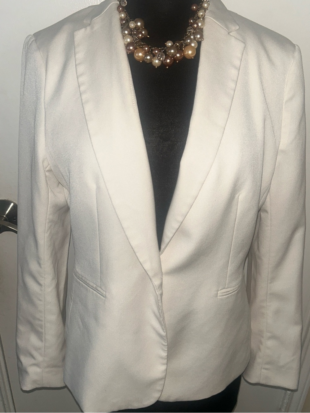H & M Women's Cream Tailored Blazer size M